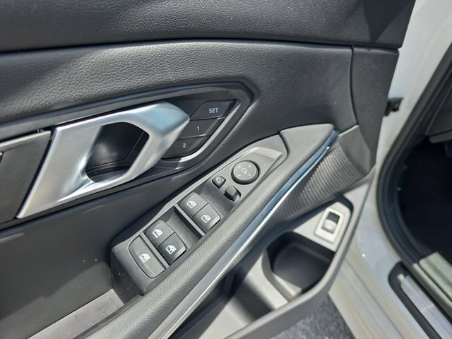 Used 2026 BMW 330i Sedan RWD image 18