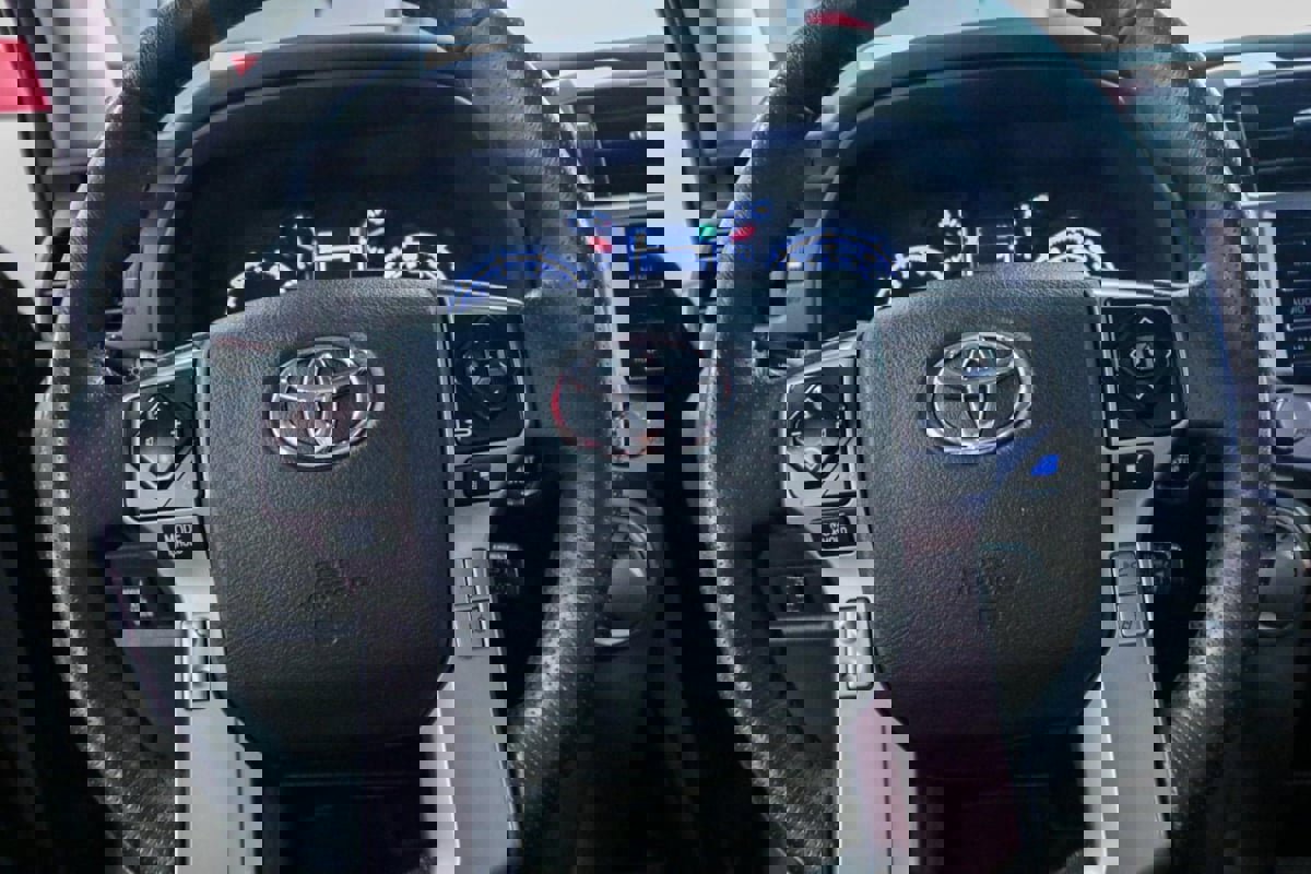 Used 2021 Toyota 4Runner SR5 Premium w/ Moonroof Package image 24