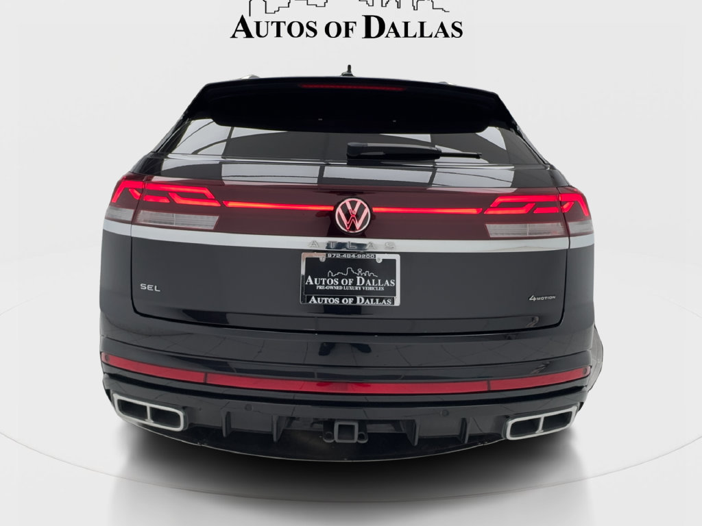 Used 2024 Volkswagen Atlas Cross Sport SEL R-Line AWD/4WD image 7