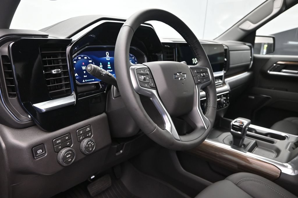 New 2026 Chevrolet Silverado 1500 LT Trail Boss w/ LT Trail Boss Premium Package AWD/4WD image 12