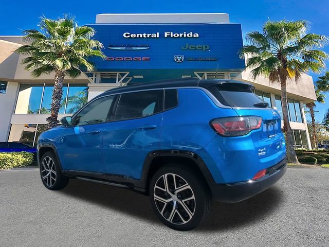 Used 2024 Jeep Compass Limited w/ Elite Group AWD/4WD image 7