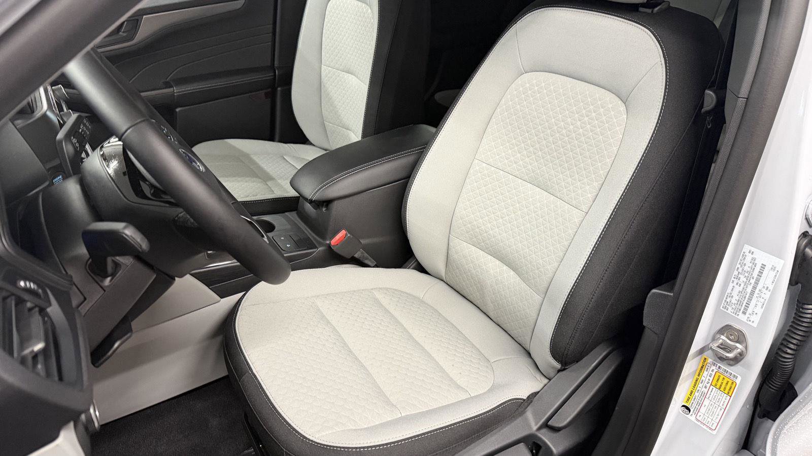 New 2025 Ford Escape Active w/ Cold Weather Package image 22