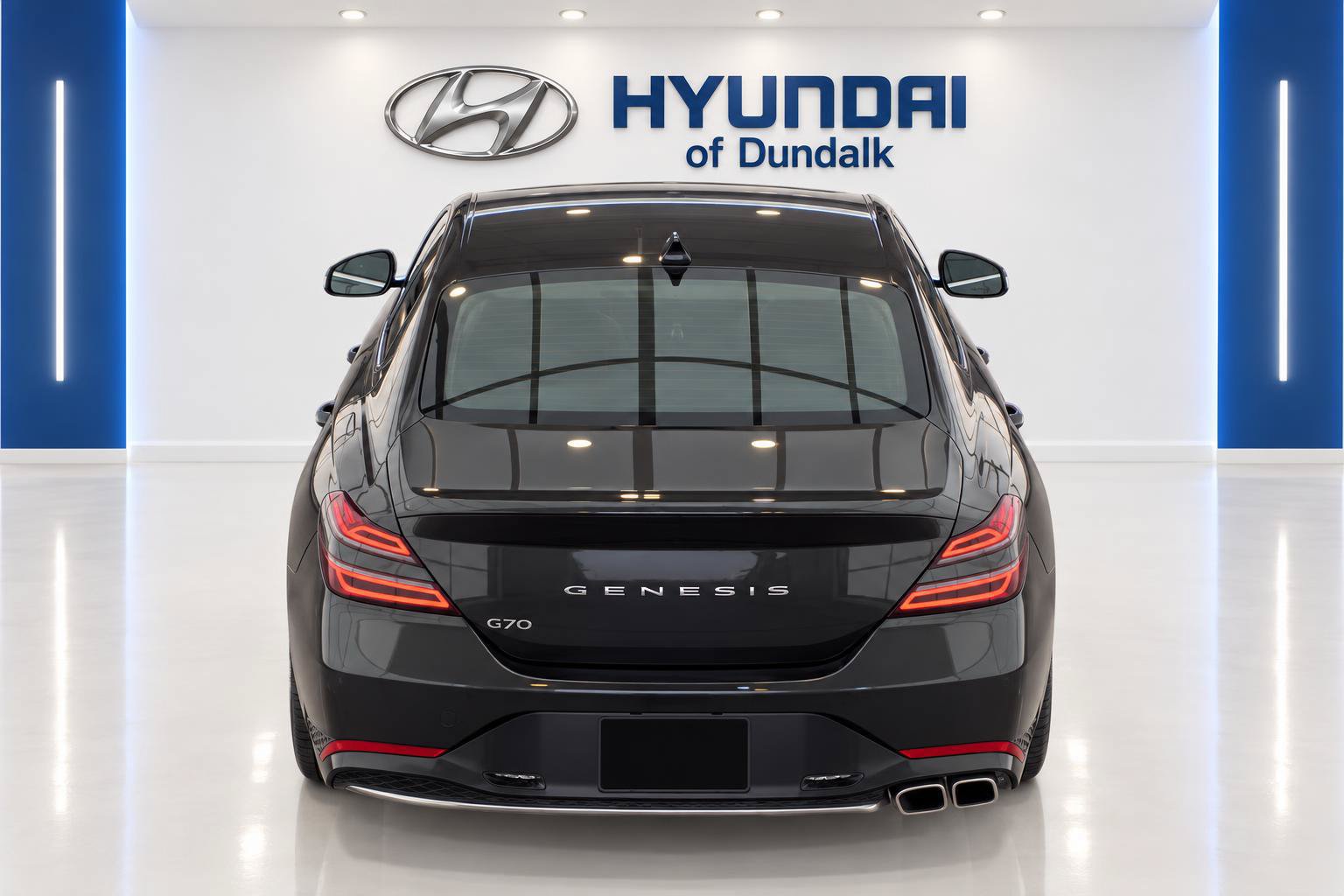 Used 2023 Genesis G70 2.0T RWD image 6