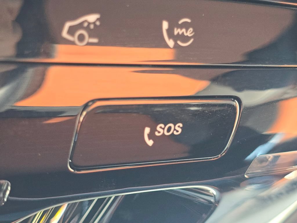 Certified 2026 Mercedes-Benz C 300 4MATIC Sedan image 9