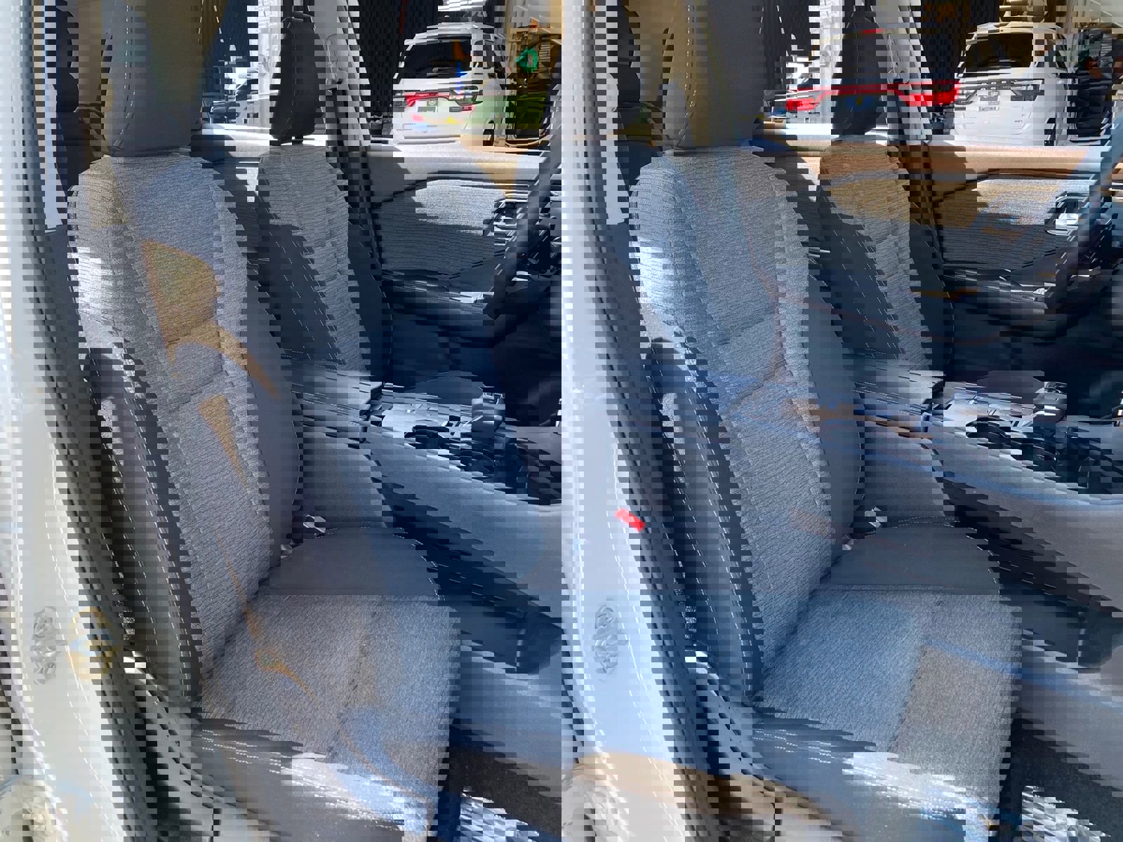 Used 2023 Nissan Rogue SV image 22