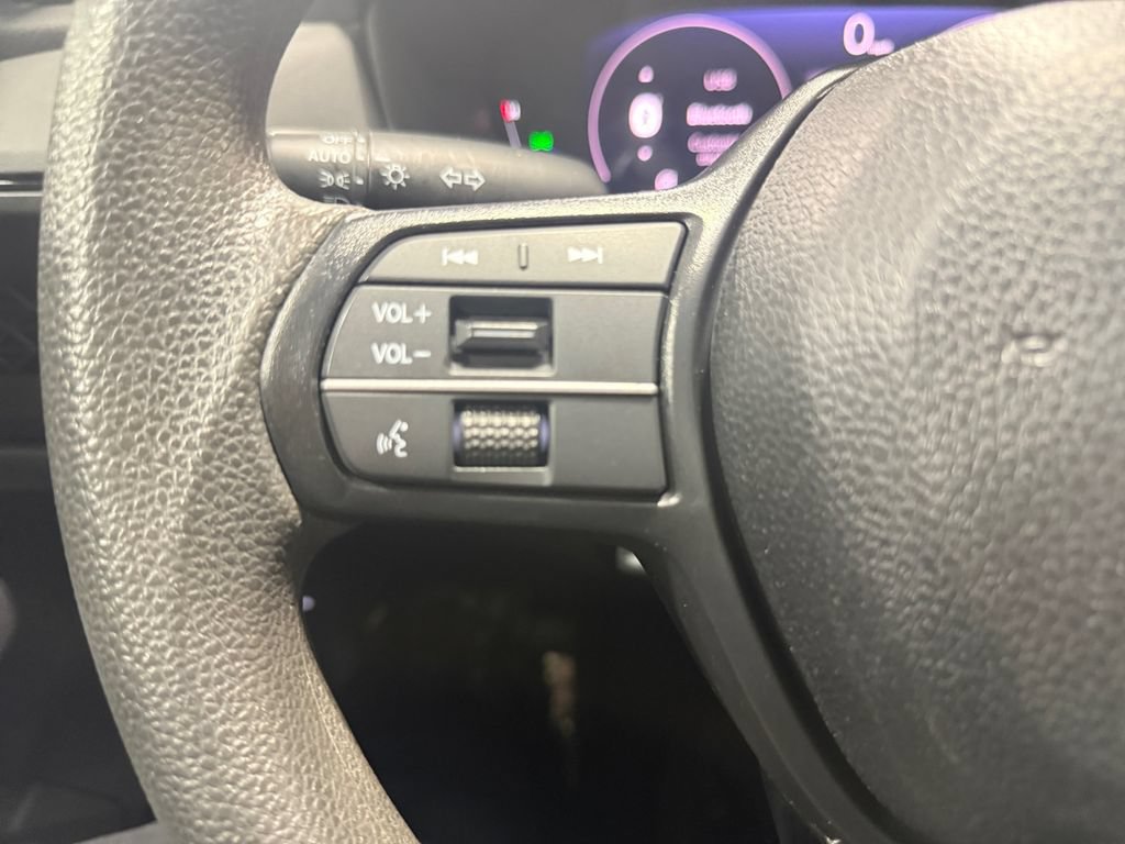 Used 2024 Honda Accord EX image 20