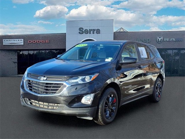 Used 2020 Chevrolet Equinox LS w/ LS Convenience Package image 3