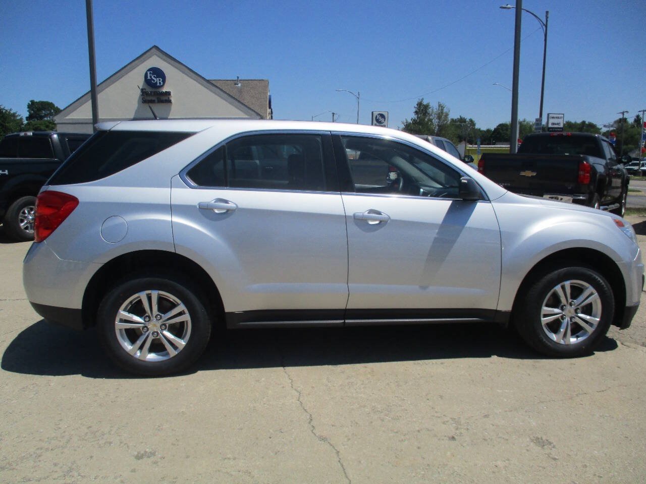 Used 2012 Chevrolet Equinox LS AWD/4WD image 7