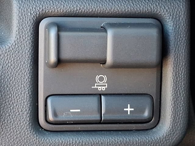 Used 2025 GMC Sierra EV Denali AWD/4WD image 11