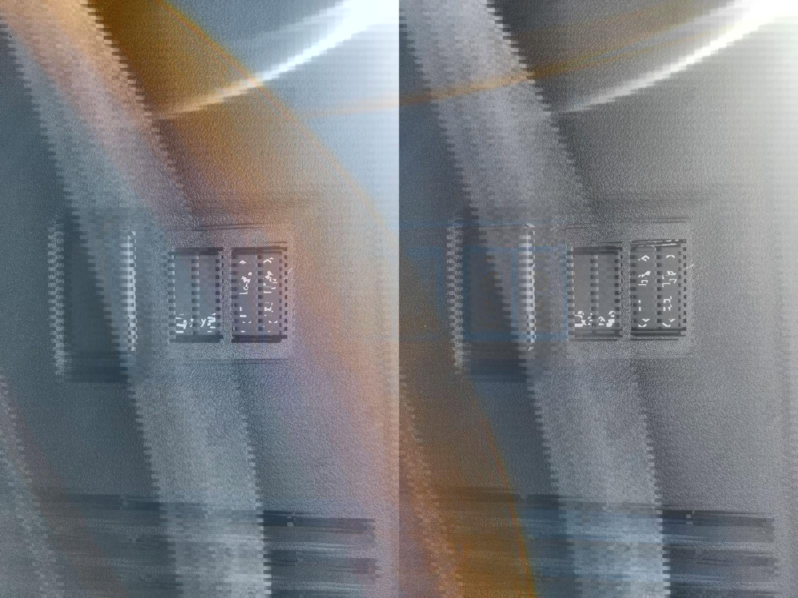 New 2026 Chevrolet Suburban Premier image 14