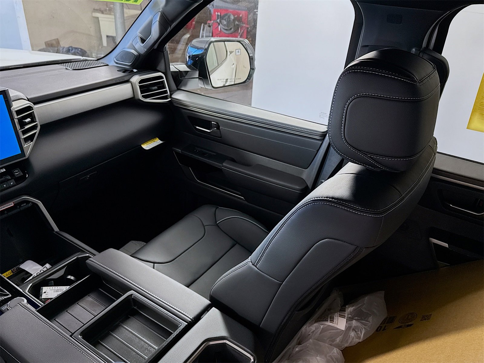 New 2026 Toyota Tundra Limited image 13