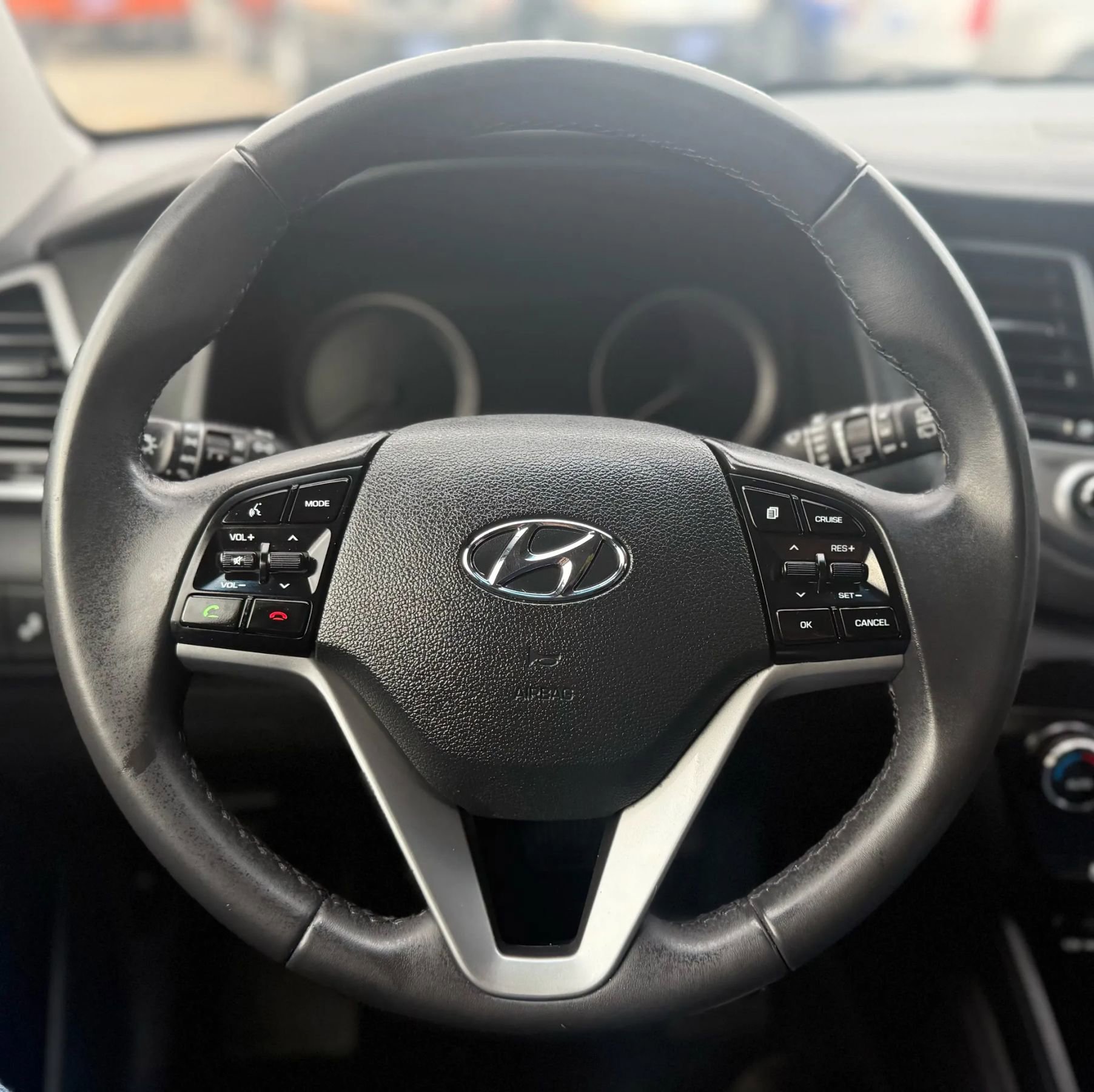 Used 2017 Hyundai Tucson Limited w/ Limited Ultimate Package 03 image 14