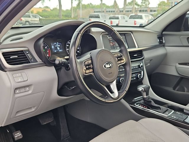 Used 2018 Kia Optima EX w/ Premium Package FWD image 11