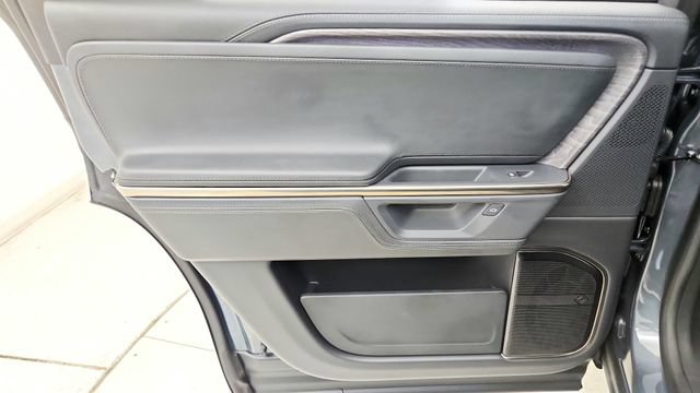 Used 2026 Rivian R1S Adventure AWD/4WD image 51