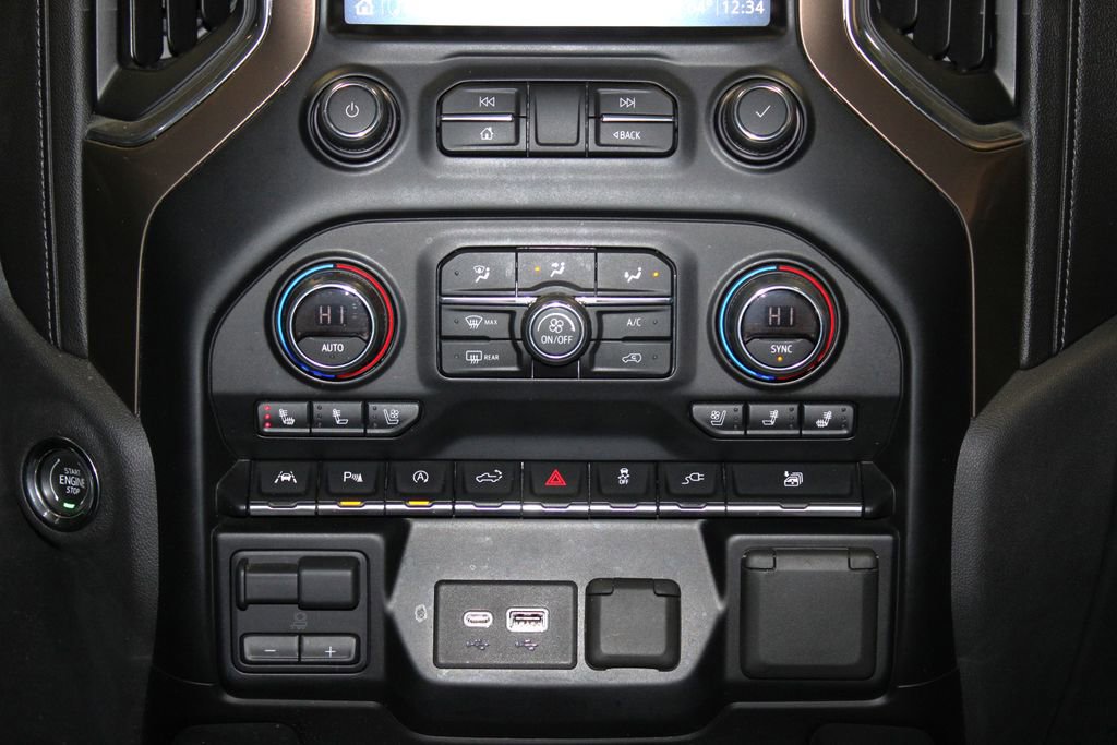 Used 2019 Chevrolet Silverado 1500 High Country w/ High Country Premium Package image 20