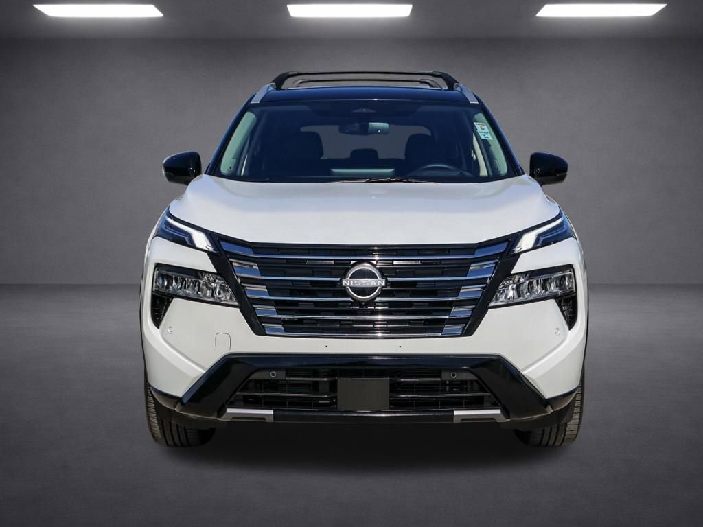 Used 2026 Nissan Rogue Platinum w/ Platinum Premium Package image 9