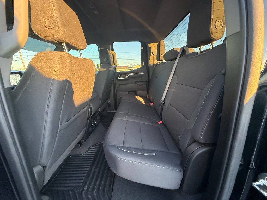 Used 2025 GMC Sierra 1500 Elevation image 16