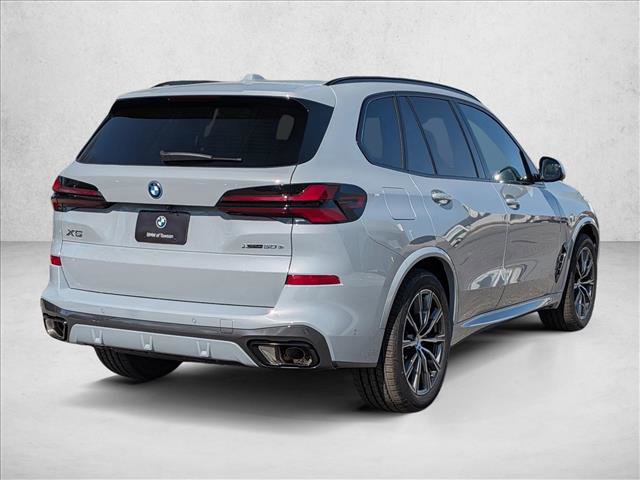 New 2026 BMW X5 xDrive50e w/ M Sport Package AWD/4WD image 2