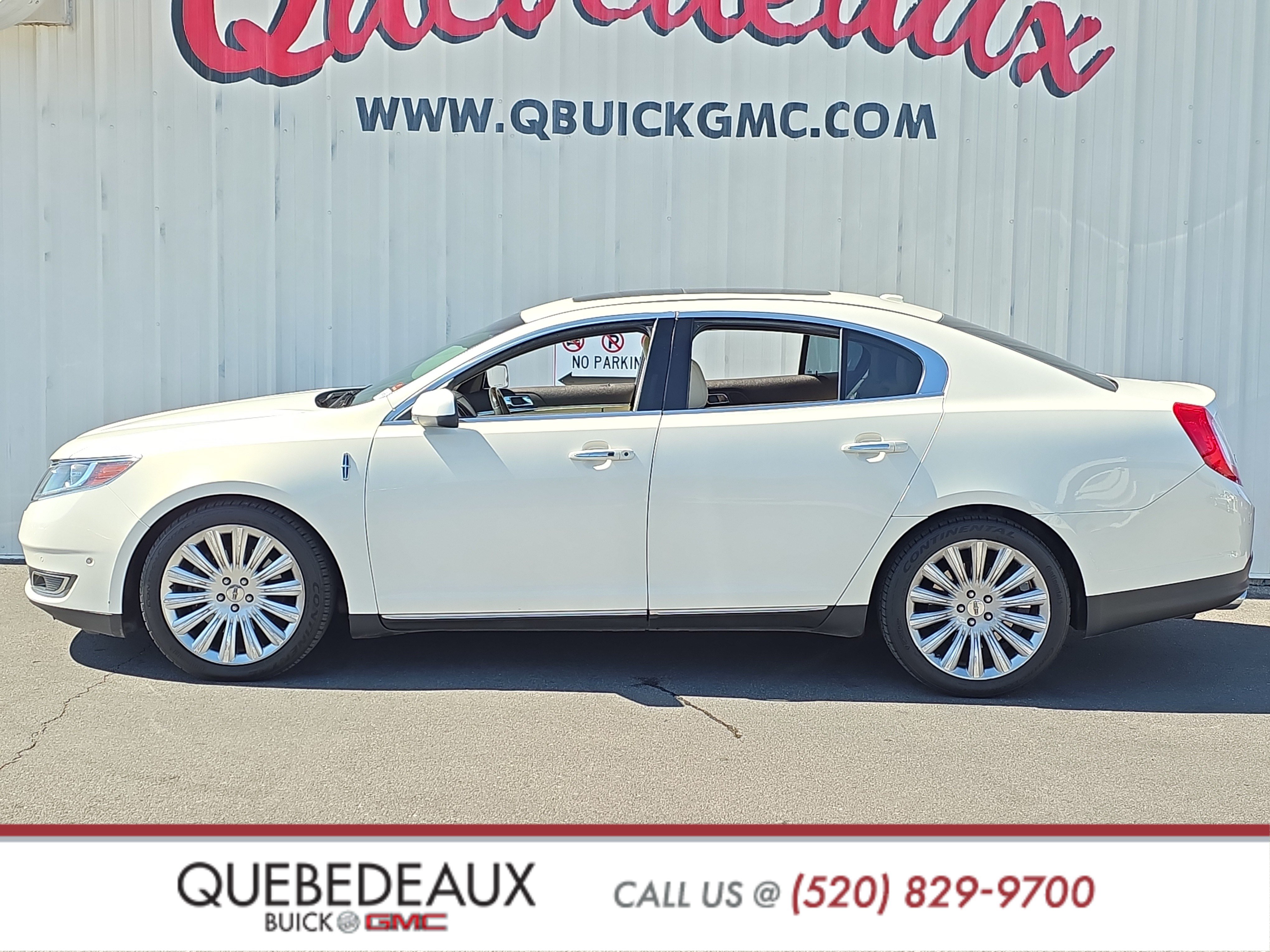 Used 2013 Lincoln MKS FWD image 4