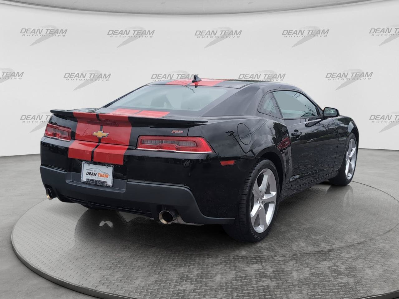 Used 2015 Chevrolet Camaro LT w/ RS Package RWD image 7