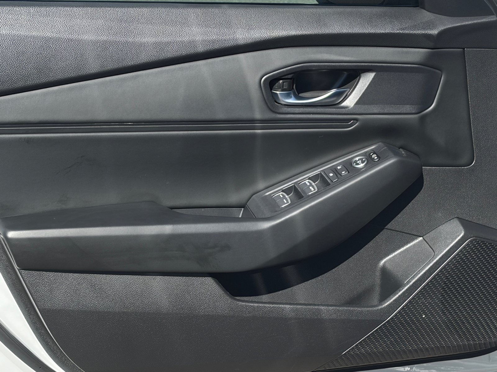 Used 2024 Honda Accord EX image 10