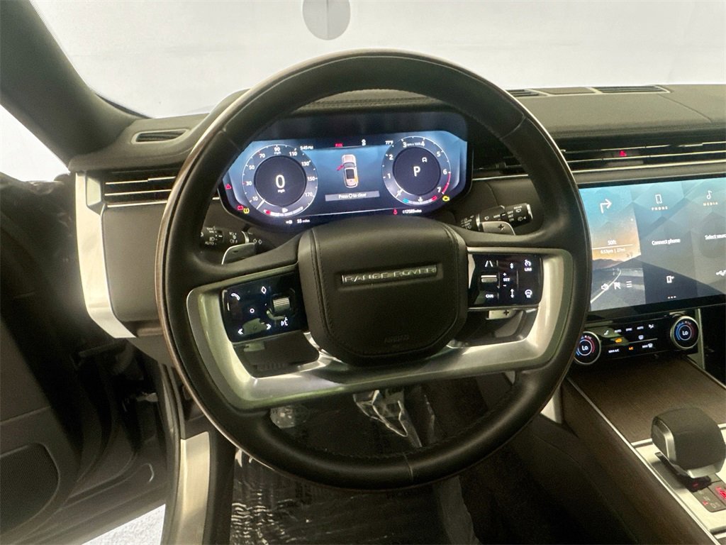 Used 2023 Land Rover Range Rover SE image 11