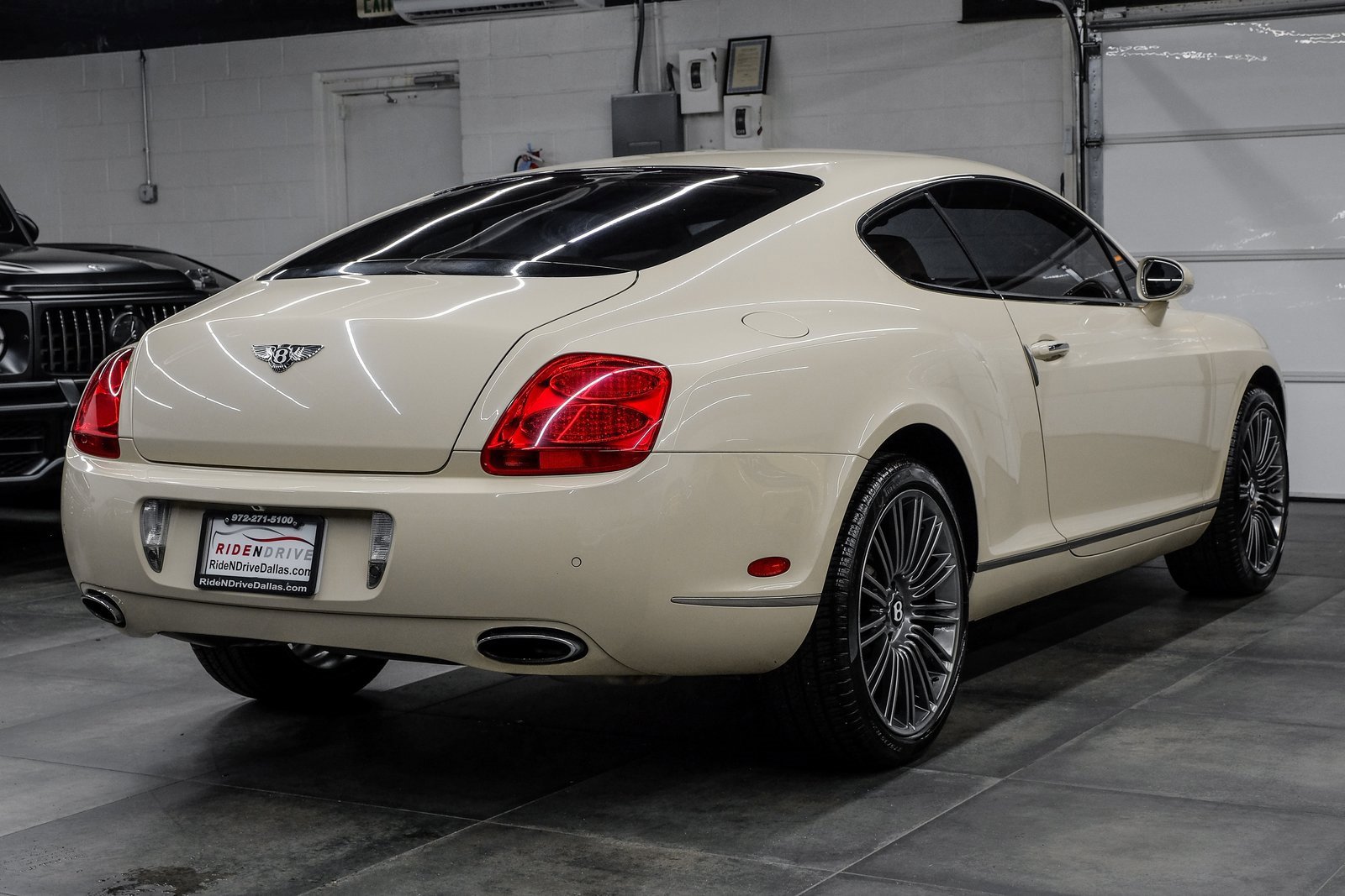 Used 2009 Bentley Continental GT image 12