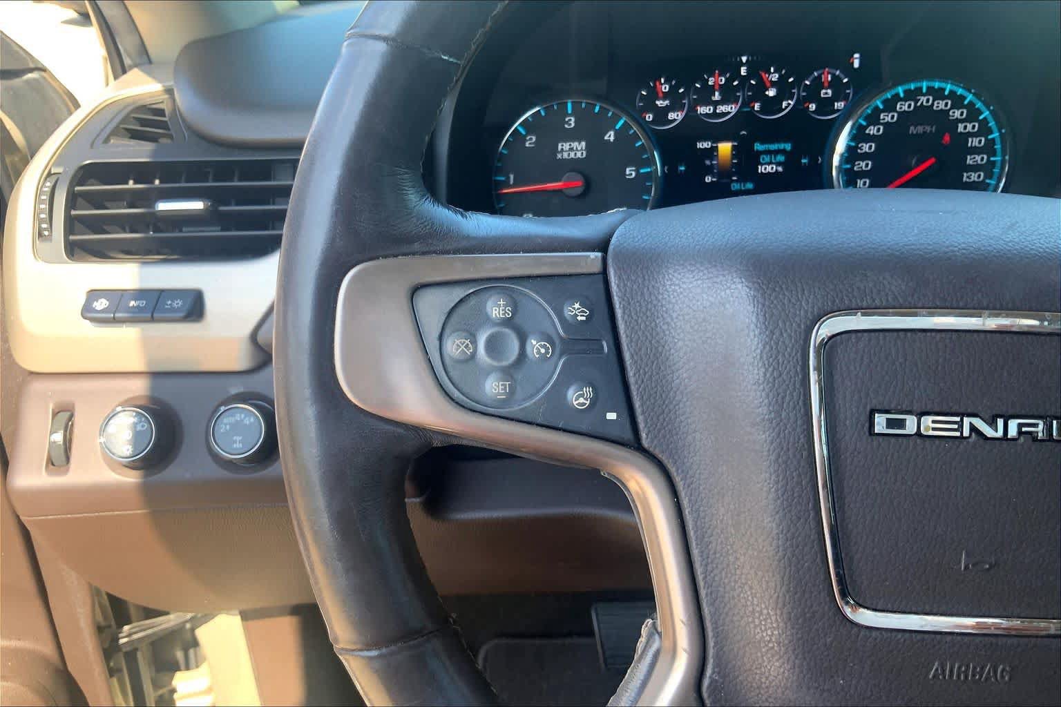 Used 2017 GMC Yukon XL Denali w/ Open Road Package AWD/4WD image 23