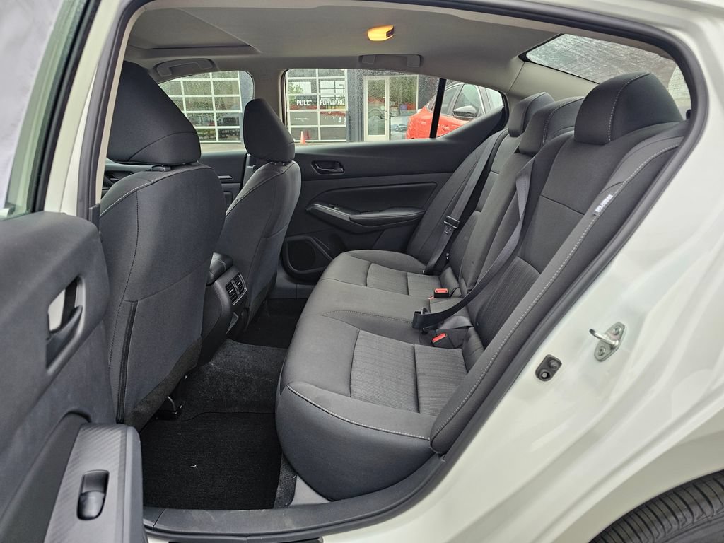New 2026 Nissan Altima 2.5 SV w/ SV Special Edition Package AWD/4WD image 13