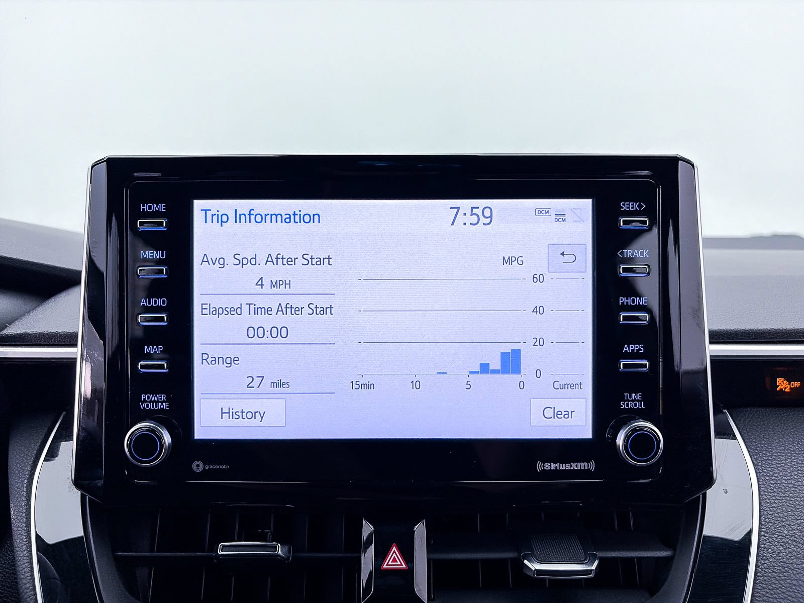 Used 2021 Toyota Corolla SE FWD image 19