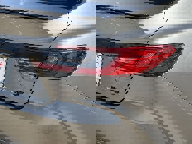 Used 2025 Toyota Camry XSE w/ Premium Package image 7