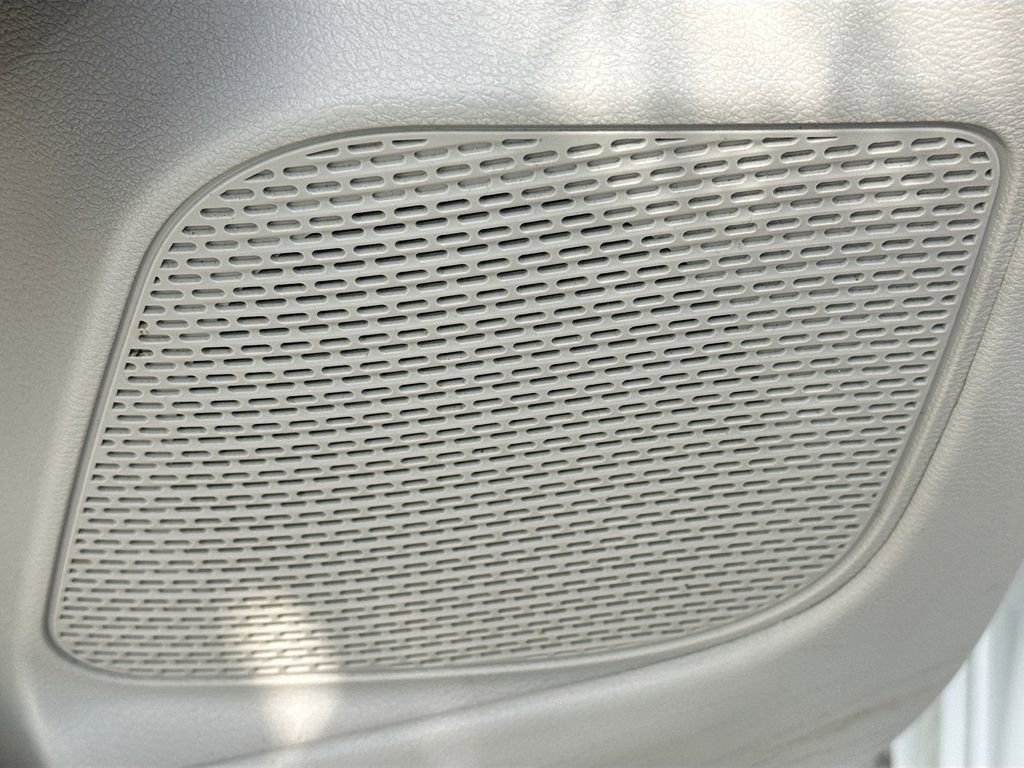 Used 2023 Chrysler Voyager LX FWD image 20