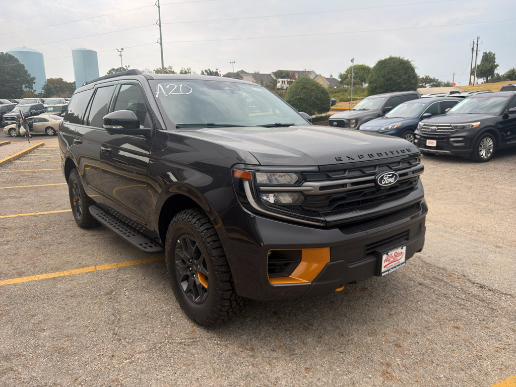New 2027 Ford Expedition Tremor w/ Driver's Package AWD/4WD image 3