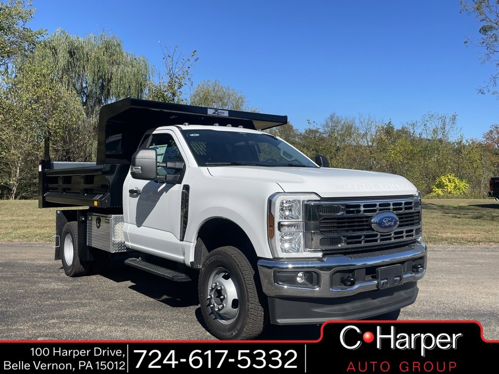 New 2025 Ford F350 XL w/ XL Chrome Package