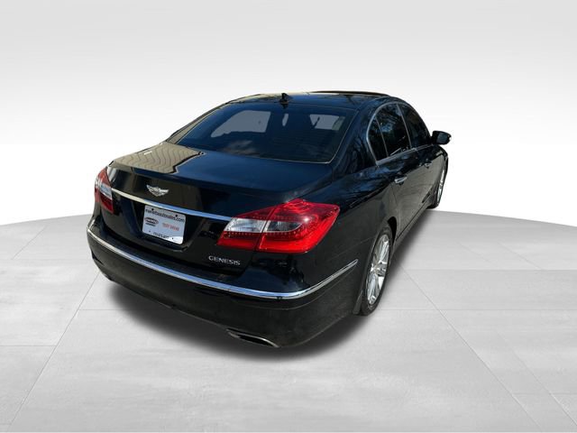 Used 2013 Hyundai Genesis 3.8 w/ Technology Pkg image 5