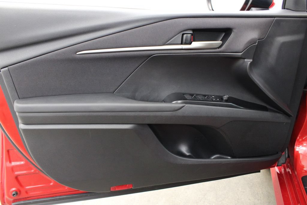 Used 2025 Toyota Camry LE FWD image 16
