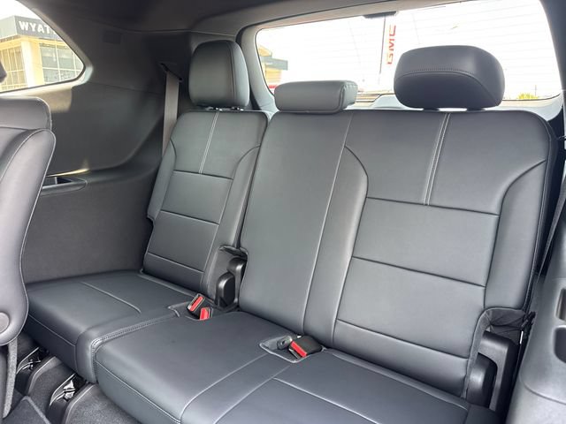 New 2026 GMC Acadia Elevation w/ Black Edition FWD image 12