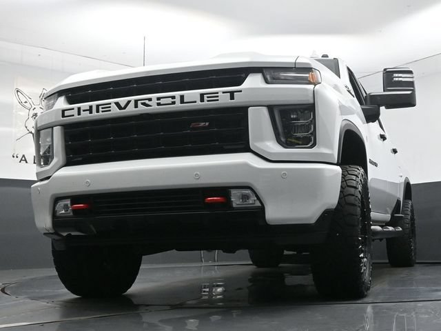 Used 2021 Chevrolet Silverado 2500 LTZ w/ LTZ Plus Package AWD/4WD image 4