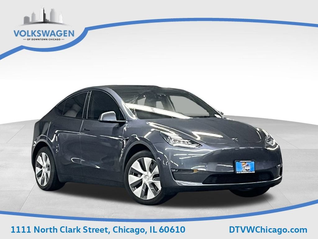 Used 2021 Tesla Model Y Long Range image 1