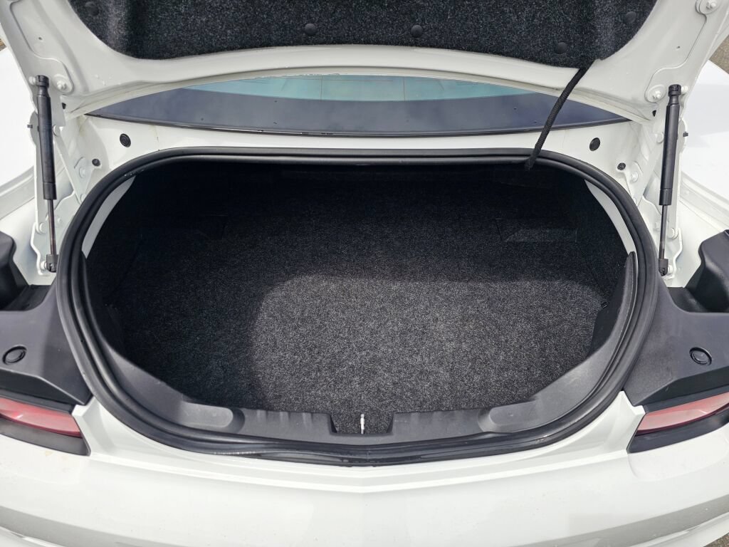 Used 2013 Chevrolet Camaro LS RWD image 20