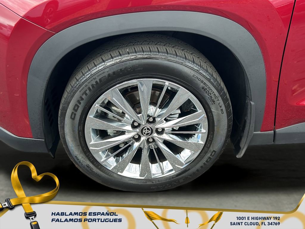 Used 2025 Toyota Grand Highlander AWD image 39