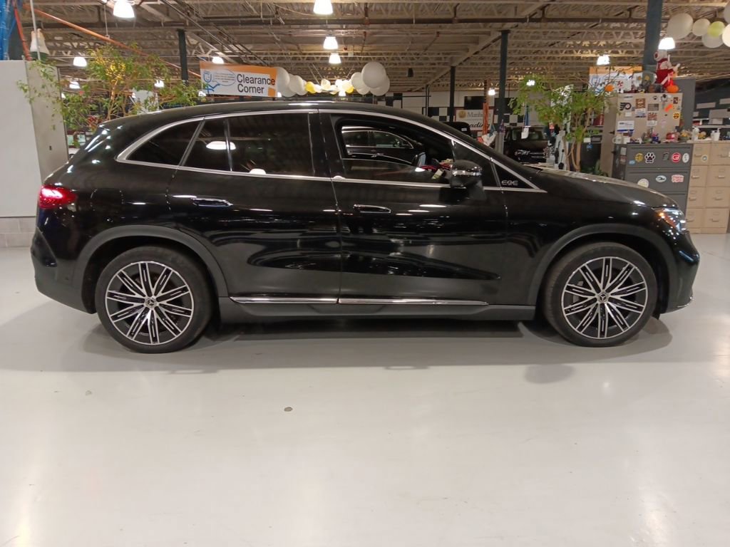 Certified 2023 Mercedes-Benz EQE 500 4MATIC SUV w/ Pinnacle Trim Package image 5