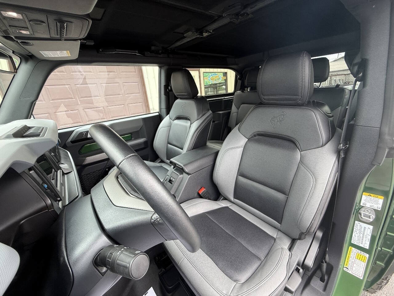 Used 2023 Ford Bronco Black Diamond AWD/4WD image 34