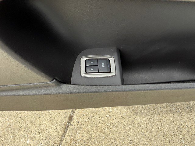 Used 2014 Jaguar XF 3.0 AWD/4WD image 17