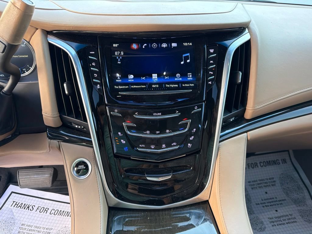 Used 2019 Cadillac Escalade Platinum AWD/4WD image 38