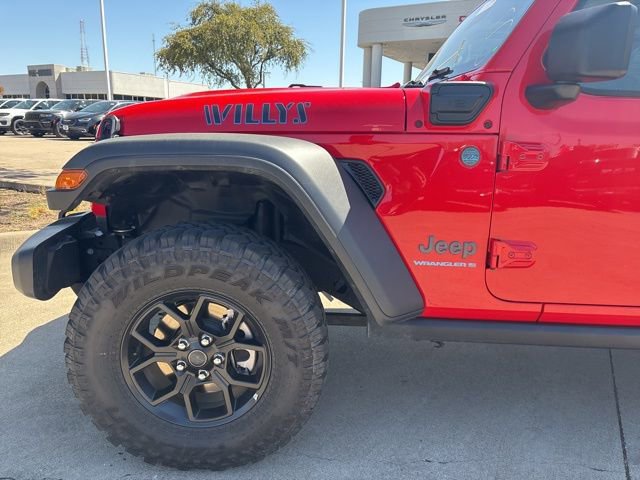 Certified 2025 Jeep Wrangler Willys 4xe image 15