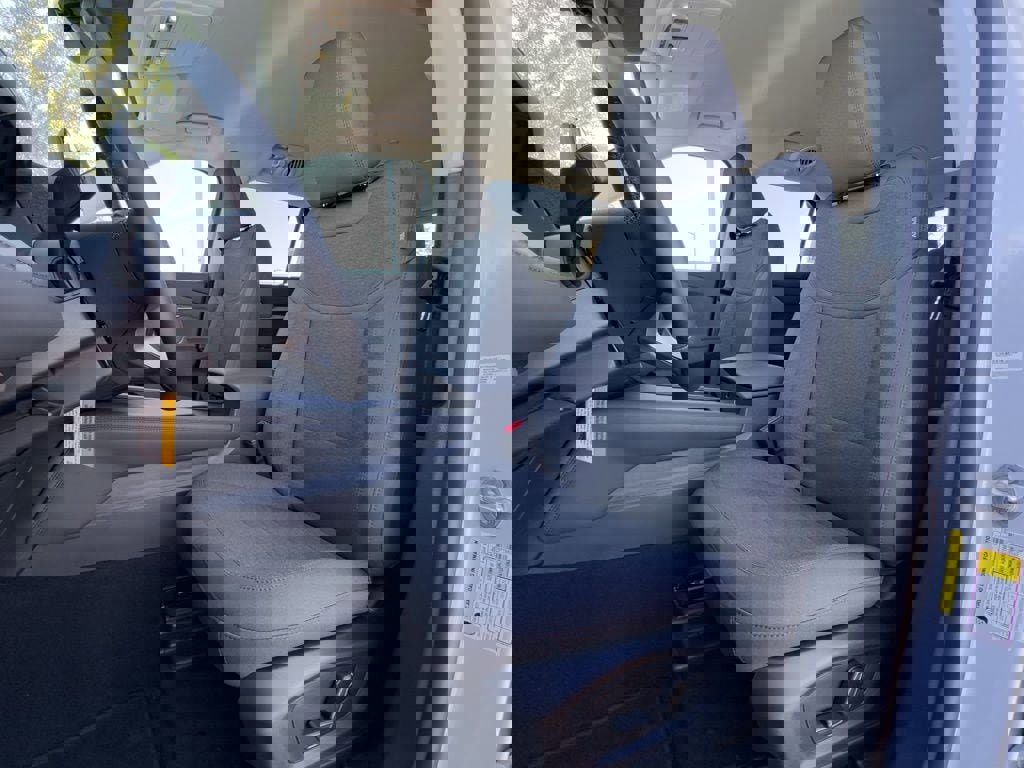 New 2026 Ford Explorer Active image 38