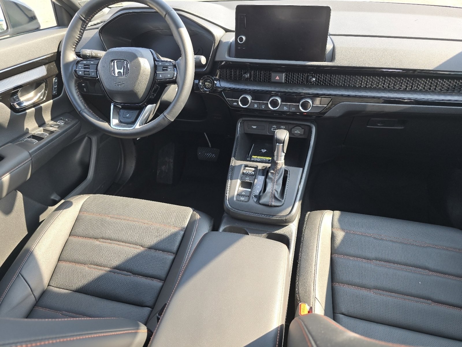 Used 2025 Honda CR-V Sport Touring image 24