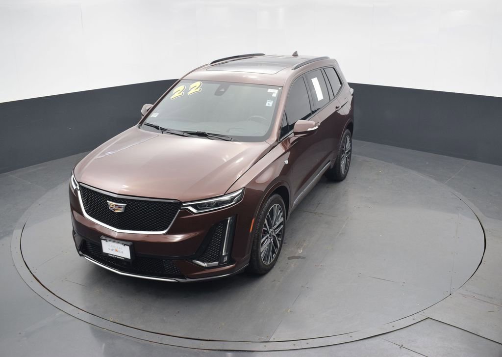 Used 2022 Cadillac XT6 Sport w/ Technology Package AWD/4WD image 42