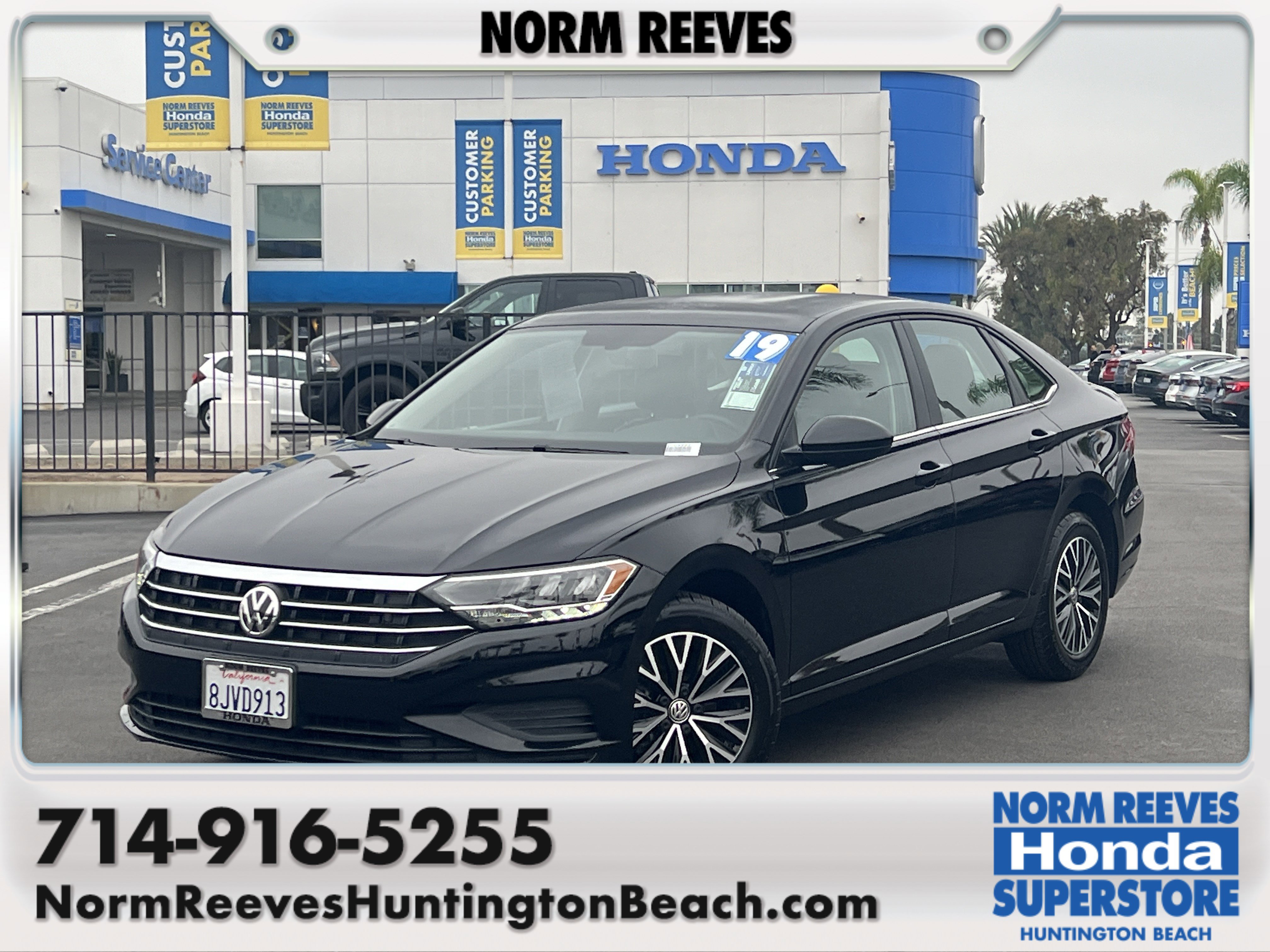 Used 2019 Volkswagen Jetta SE w/ Cold Weather Package